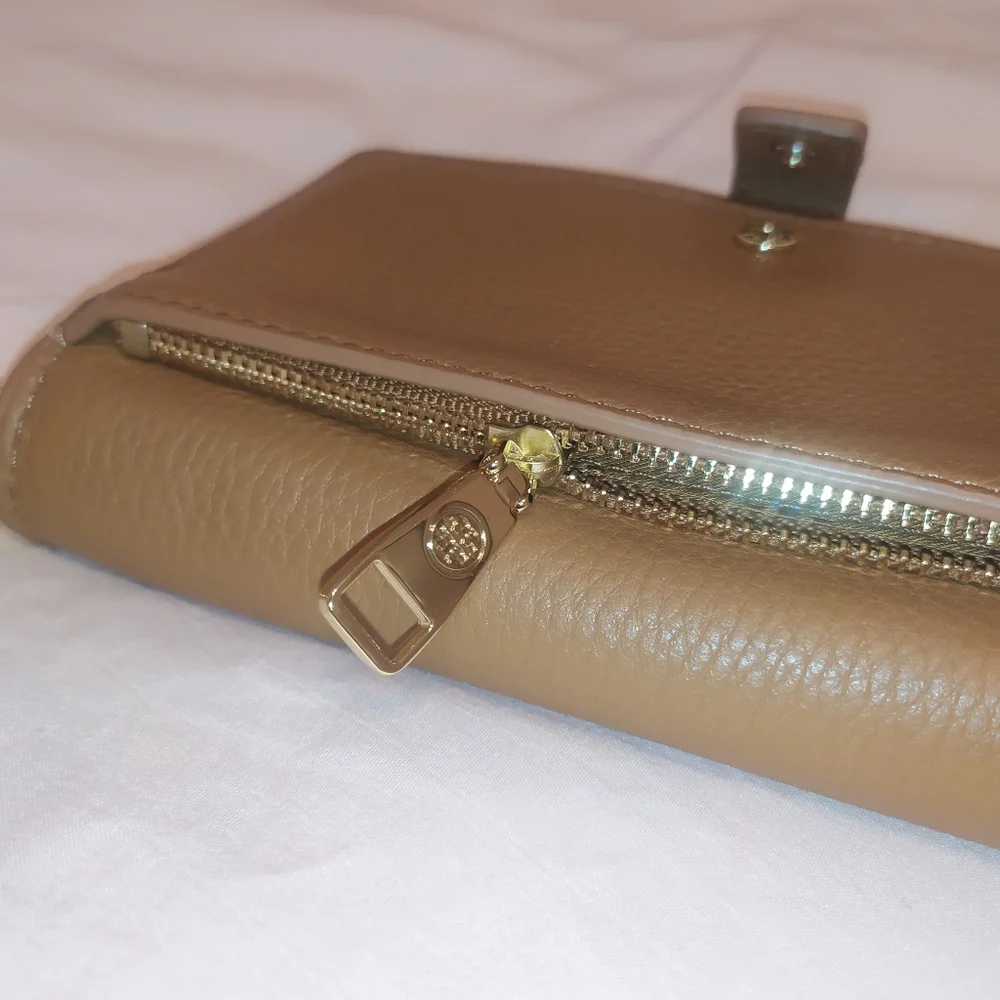 Tory Burch tory burch